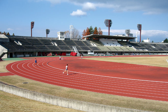 郡山ヒロセ開成山陸上競技場