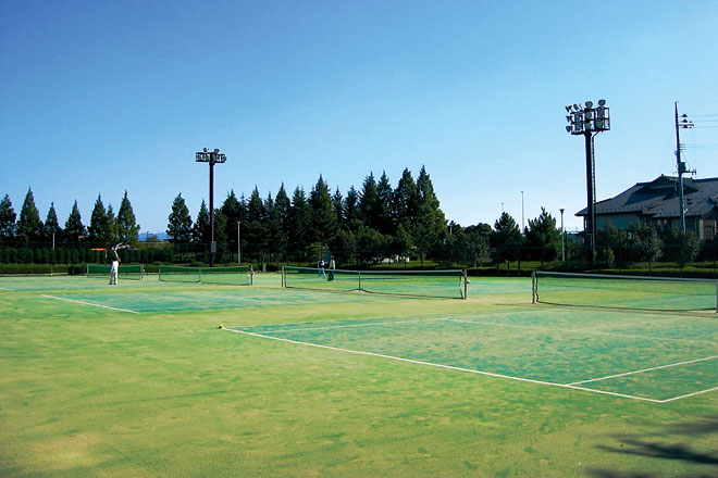 郡山庭球場